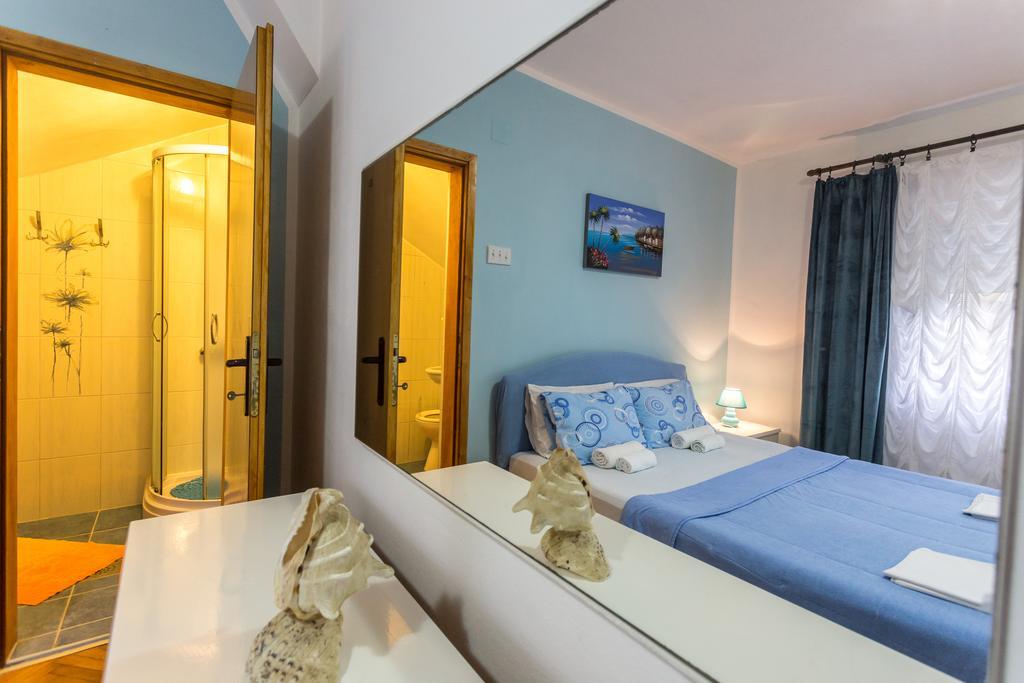 Adriana Apartments แฮร์เซ็ก-โนวี ภายนอก รูปภาพ