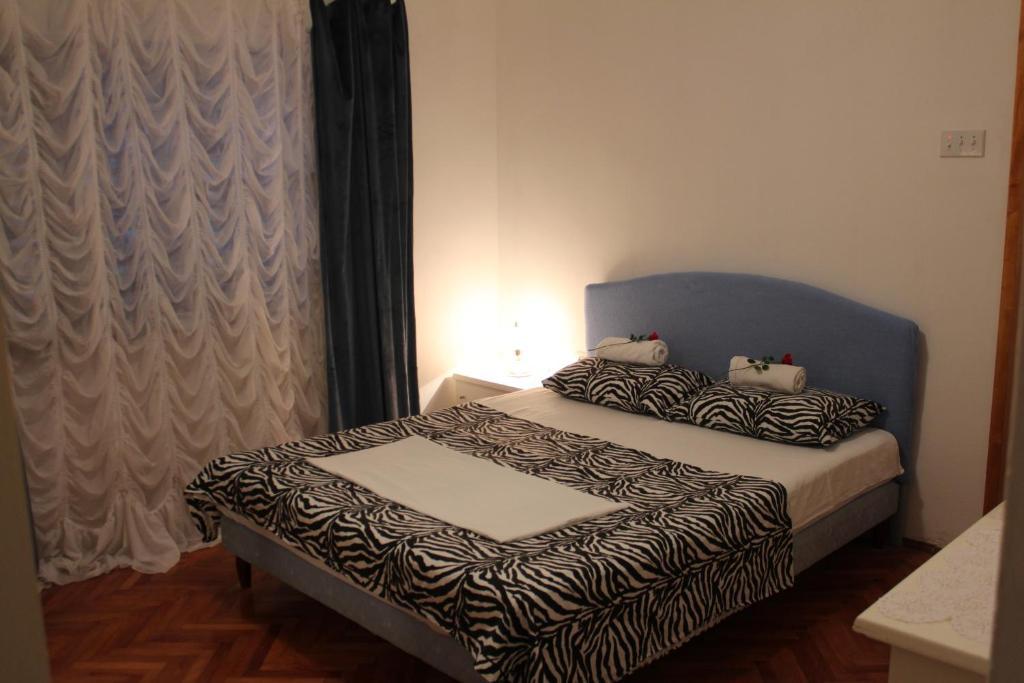 Adriana Apartments แฮร์เซ็ก-โนวี ภายนอก รูปภาพ